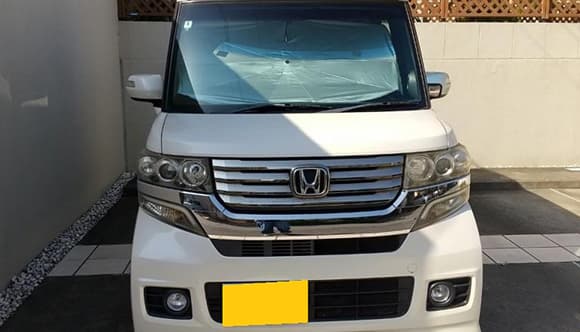 ホンダ N-BOX
