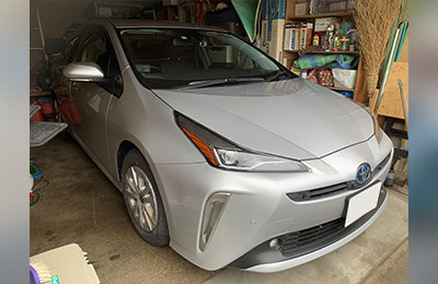 トヨタ プリウス
