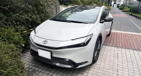 トヨタ プリウス